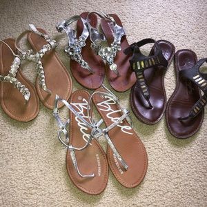 4 pairs of sandals